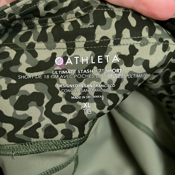 NWT Athleta Ultimate Stash 11 7’ short 3X - Picture 3 of 4